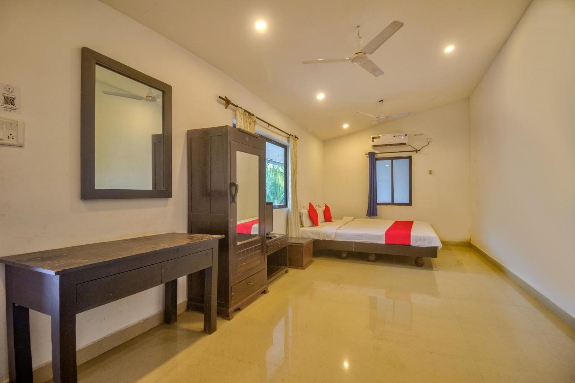 Down Da Goa Village Marmagao Exterior photo